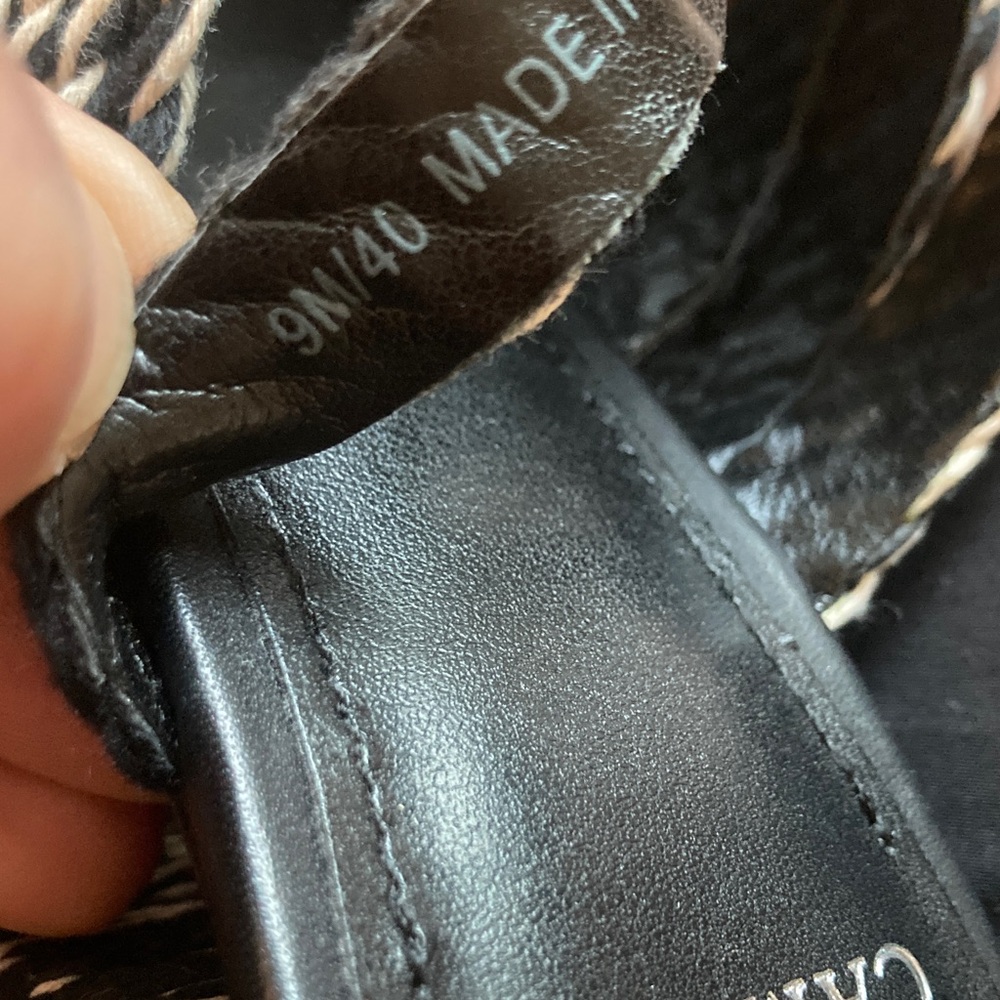 Like new size 9 Vince Camuto black and white chunky heels - Picture 7 of 9
